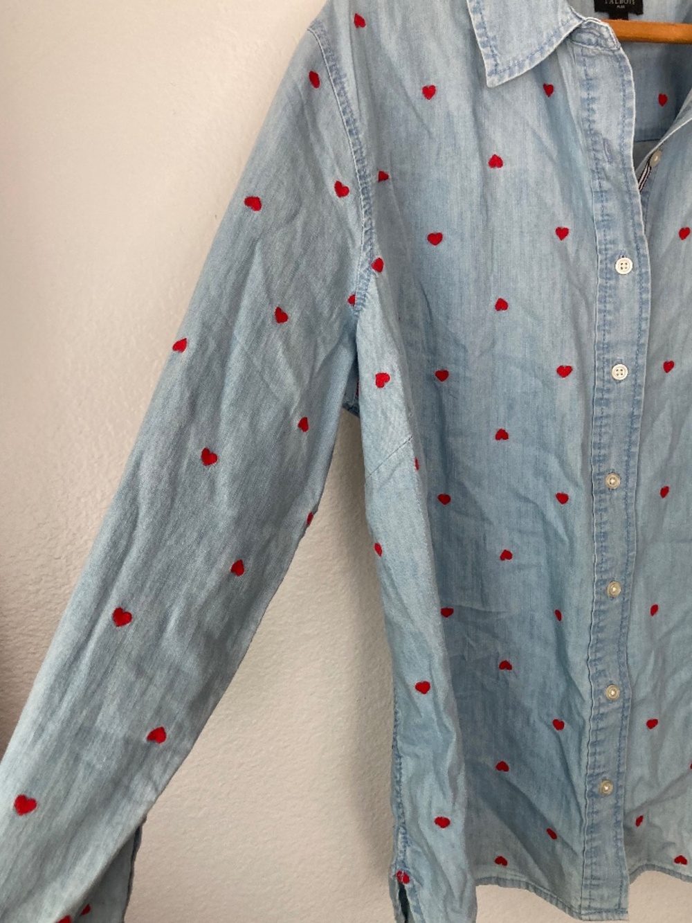 Talbots Embroidered Hearts Chambray Denim Button Front Shirt Top Blue 2X - Picture 4 of 7